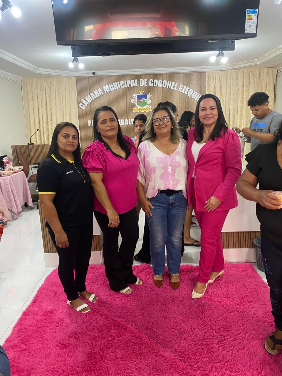 Câmara Municipal realiza evento em comemoração ao Dia Internacional das Mulheres